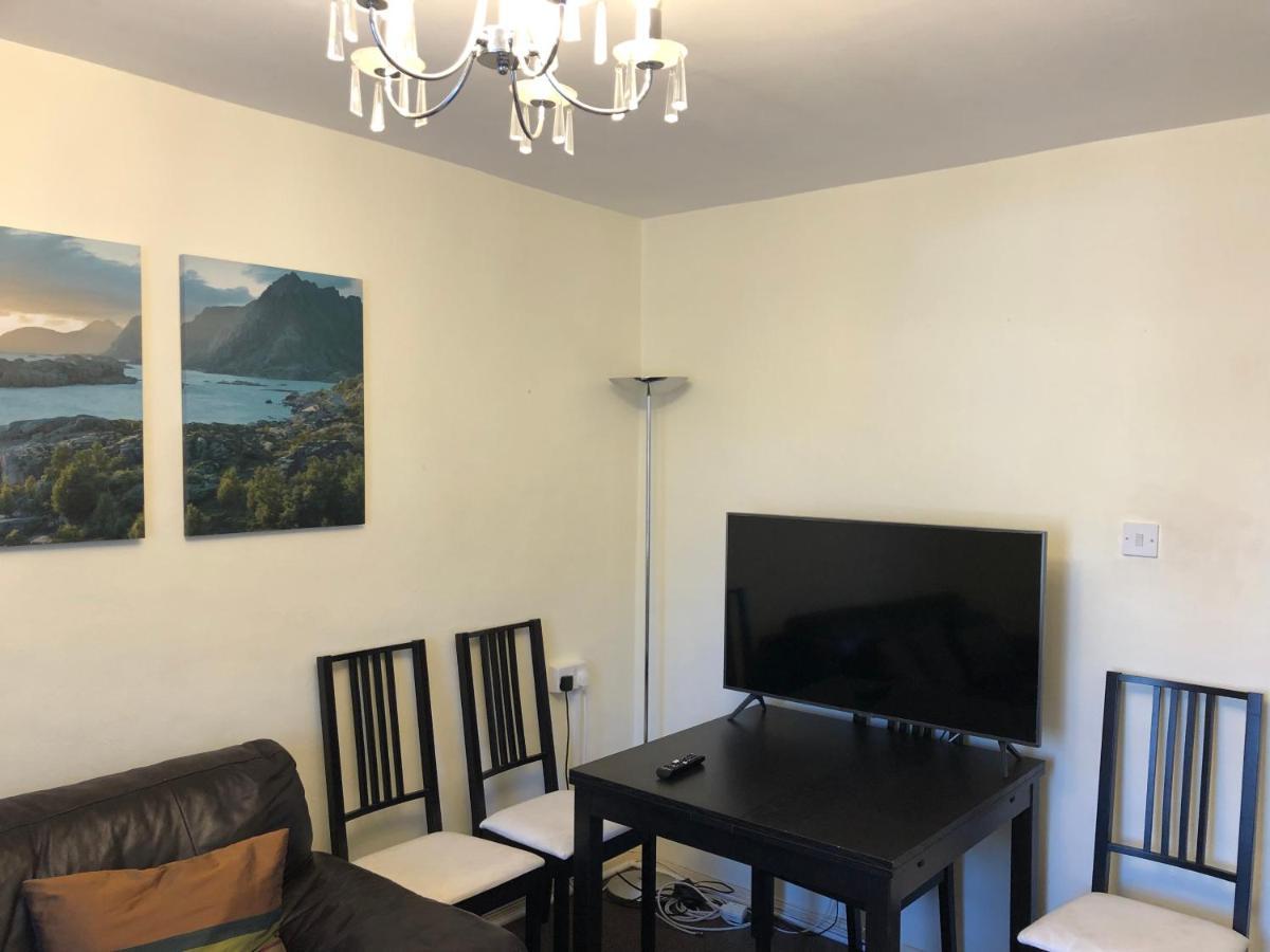 Lovely One Bed Apartment To Rent Лондон Экстерьер фото